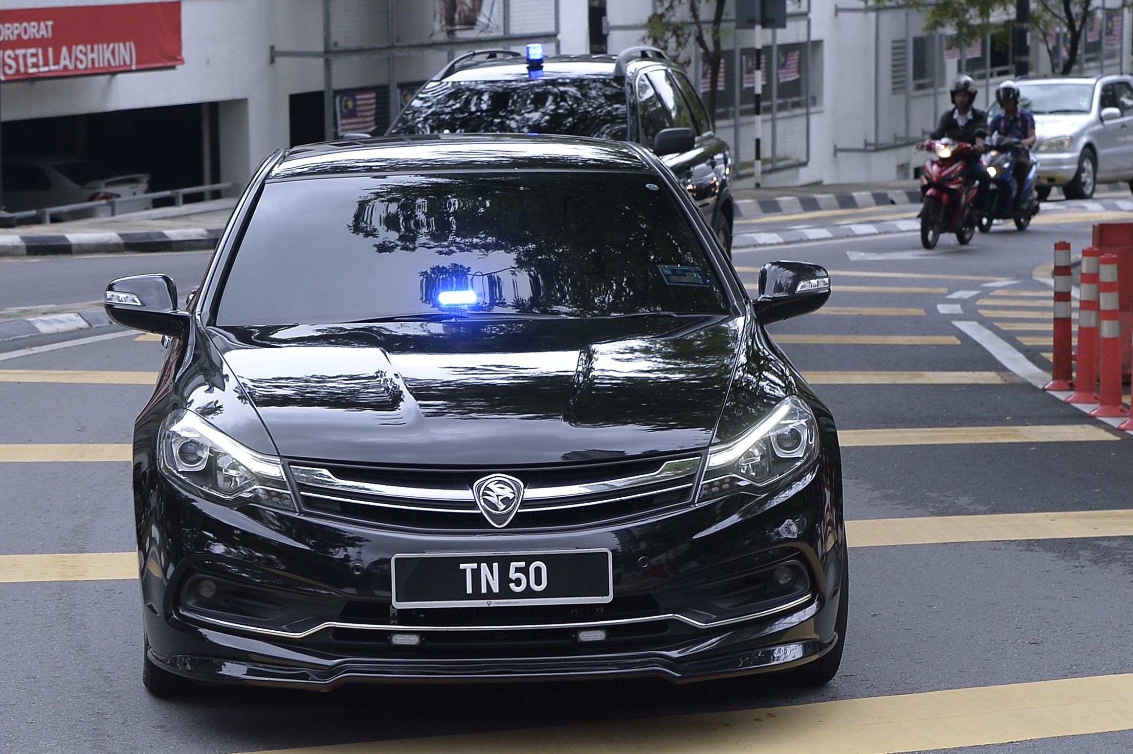 Najib ke Bukit Aman, disiasat Facebook pemimpin DAP