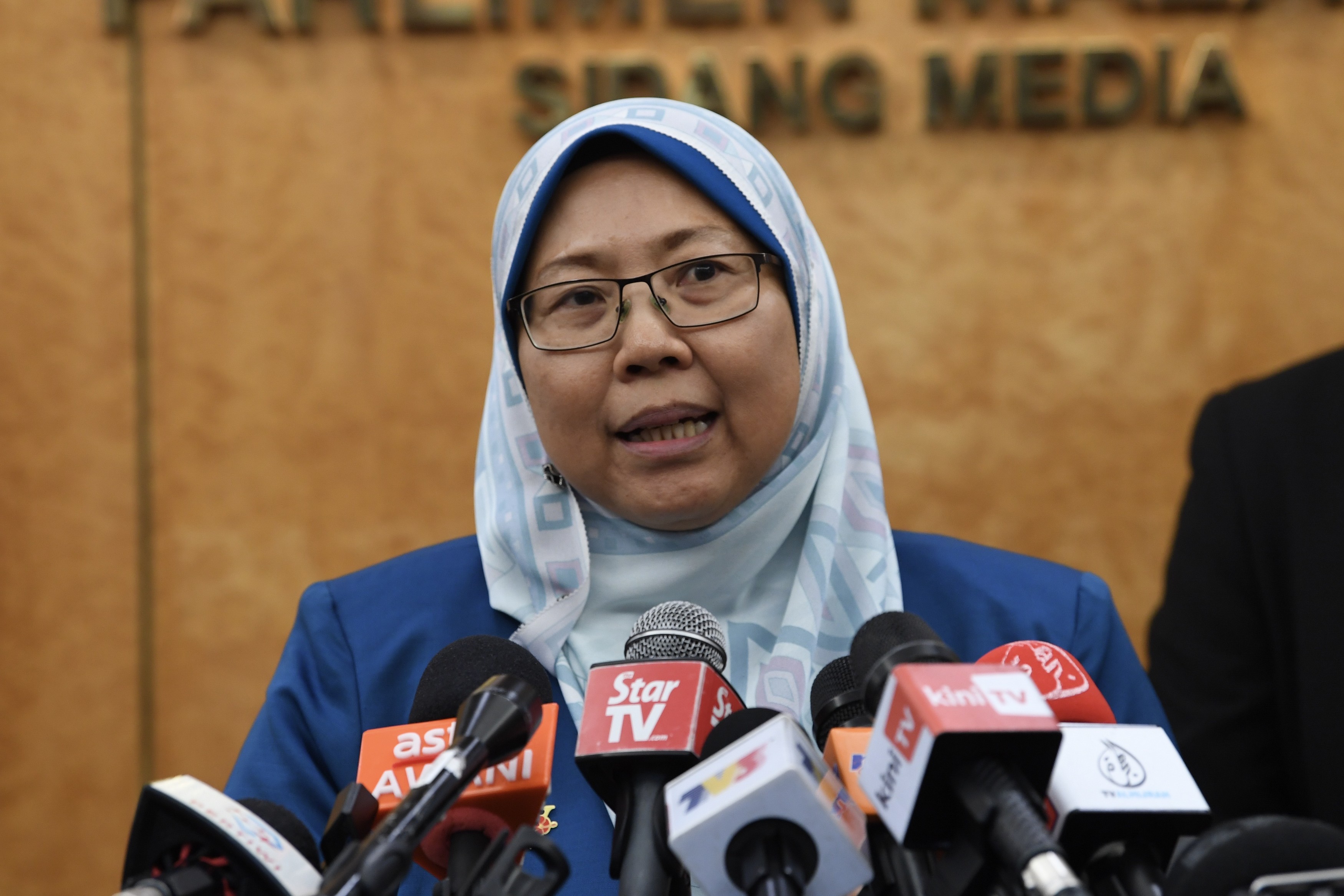 Bantuan banjir kepada tiga negeri bukti Selangor ketepi agenda politik