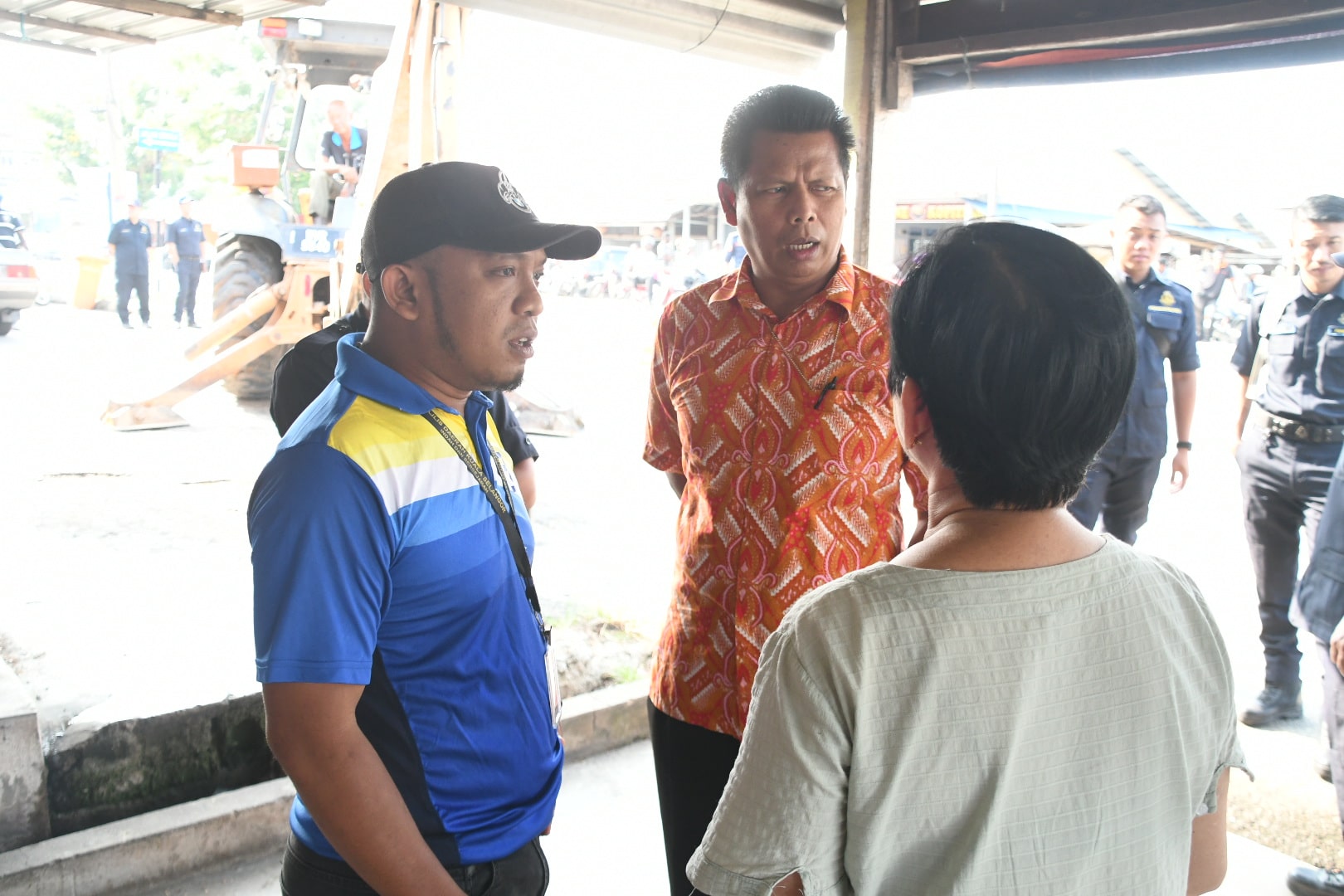MDKS jalan operasi perobohan struktur binaan haram