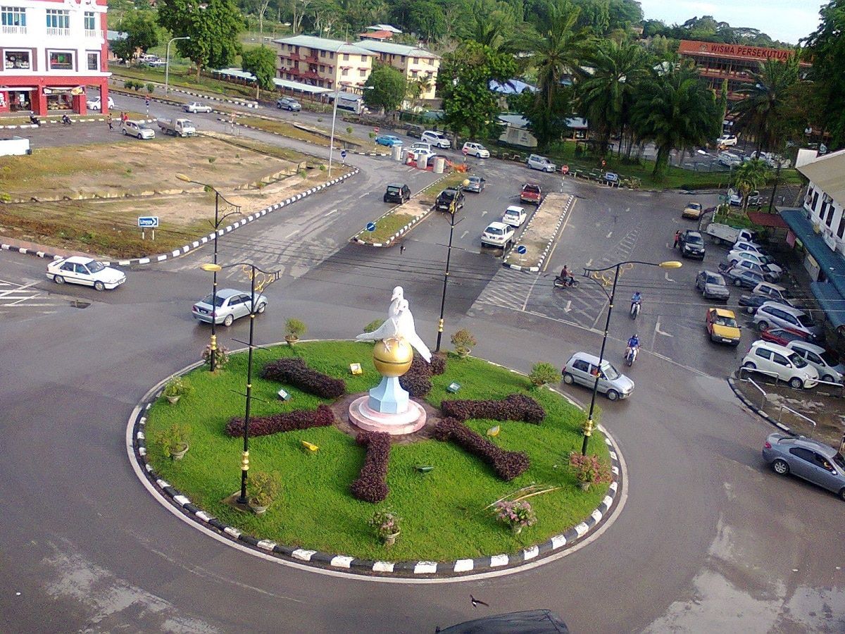 Bandar Sri Aman kini dikenali Simanggang
