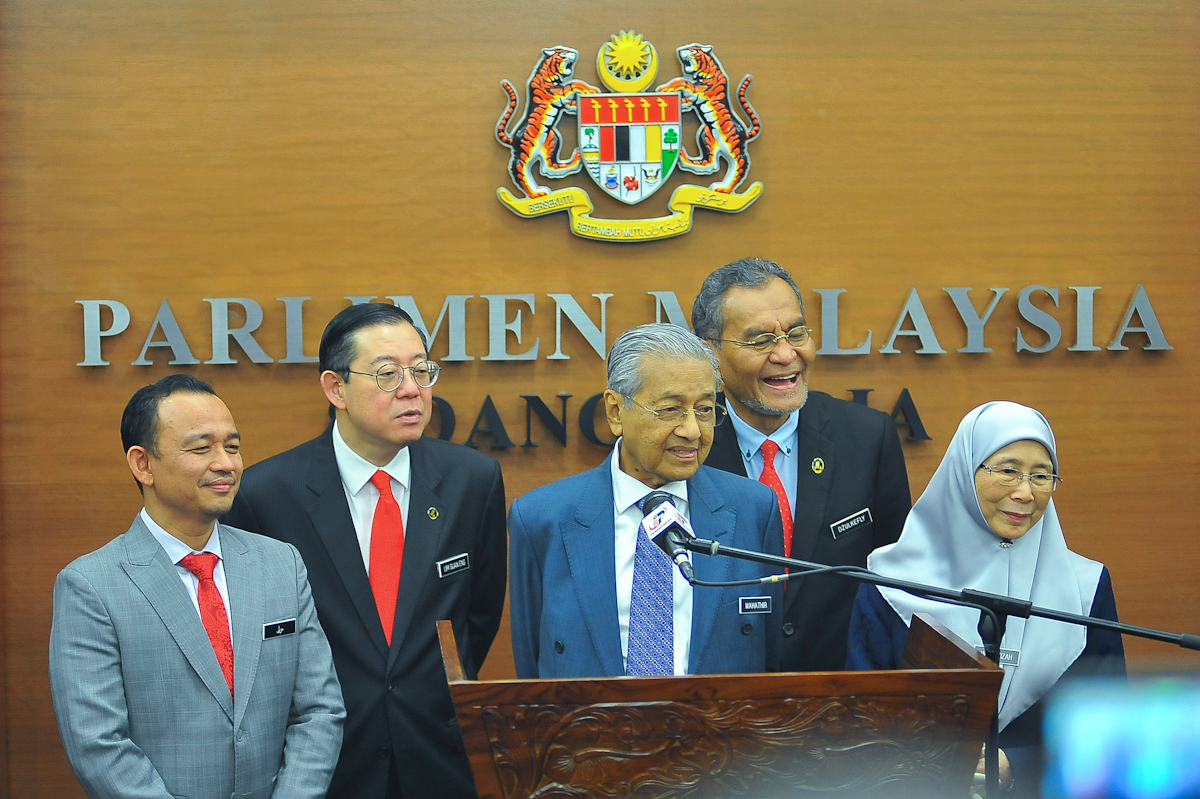 Budget 2020 shows Malaysia's financial position still strong - Dr Mahathir