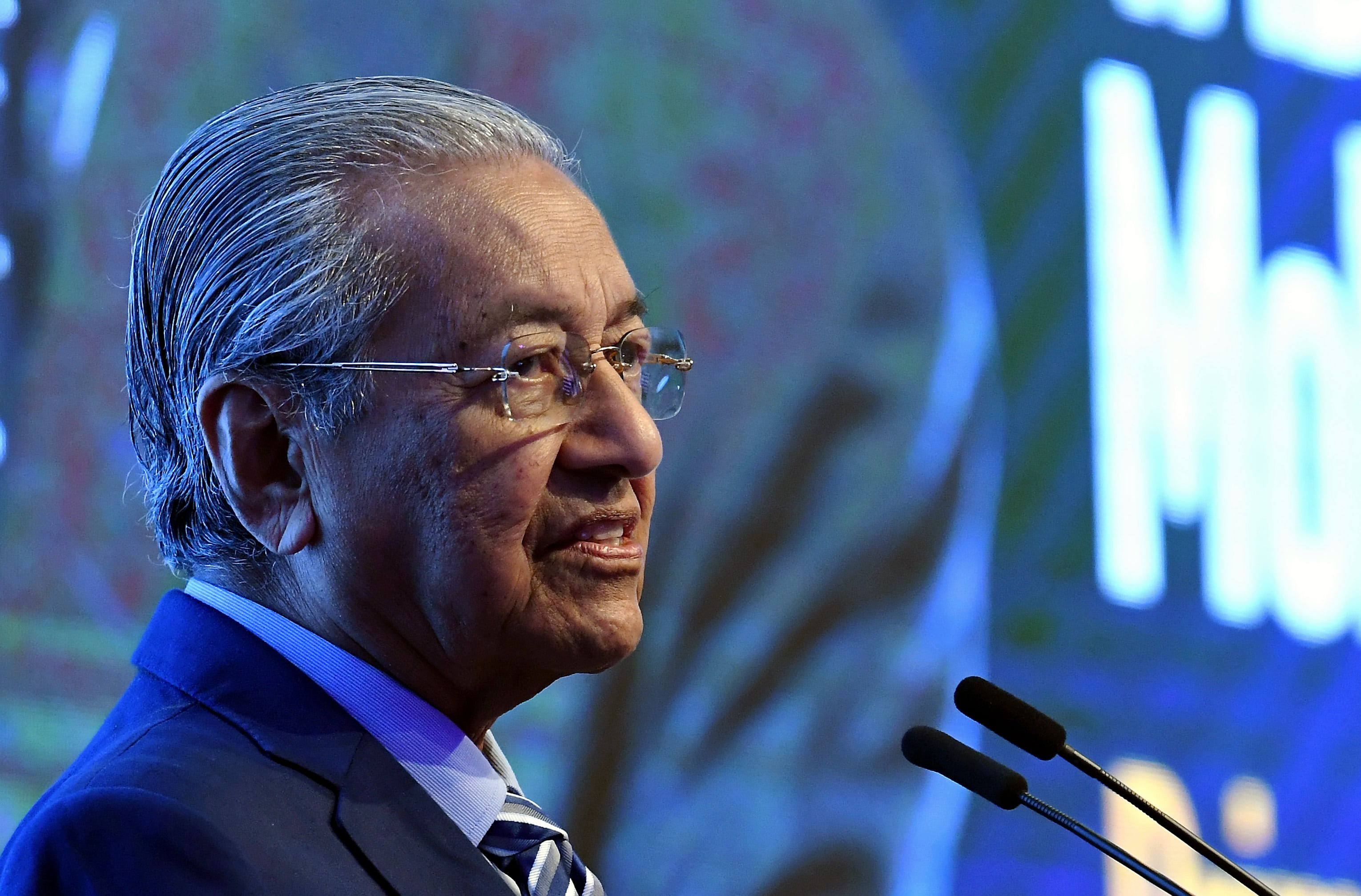 PM: Pertumbuhan ekonomi, perlindungan sosial perlu selari
