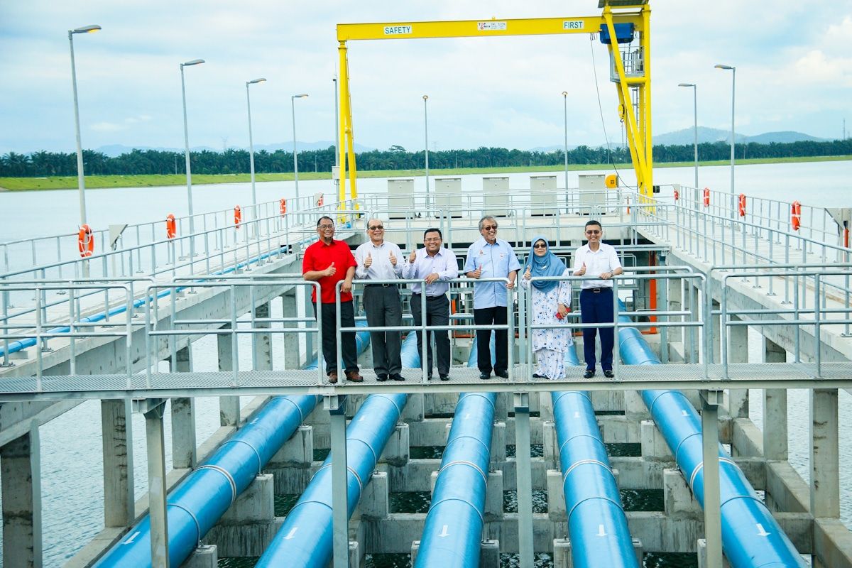 வறட்சியை எதிர்கொள்ளும் வகையில் 60க்கும் மேற்பட்ட குளங்கள், ஏரிகள் கூடுதல் நீர்த்தேக்கமாக உள்ளது