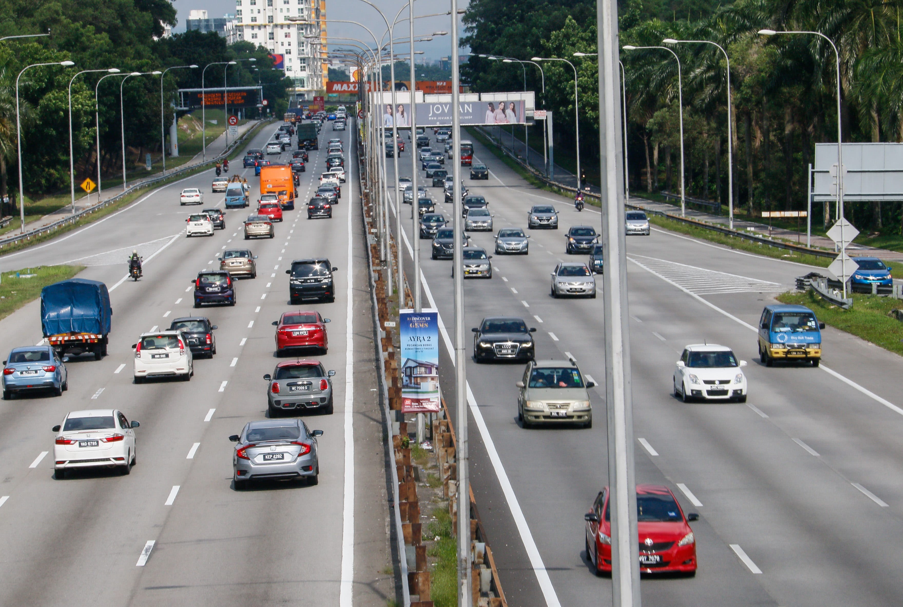 Jadikan keselamatan di jalan raya azam tahun baharu