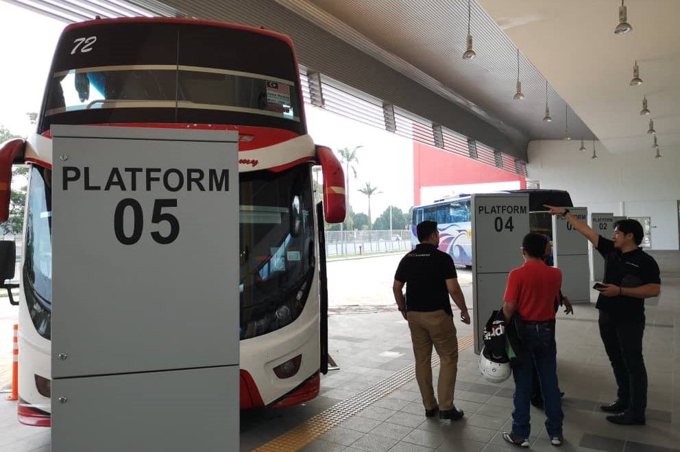 Transport ministry calls for safety videos to be aired on tour and express buses