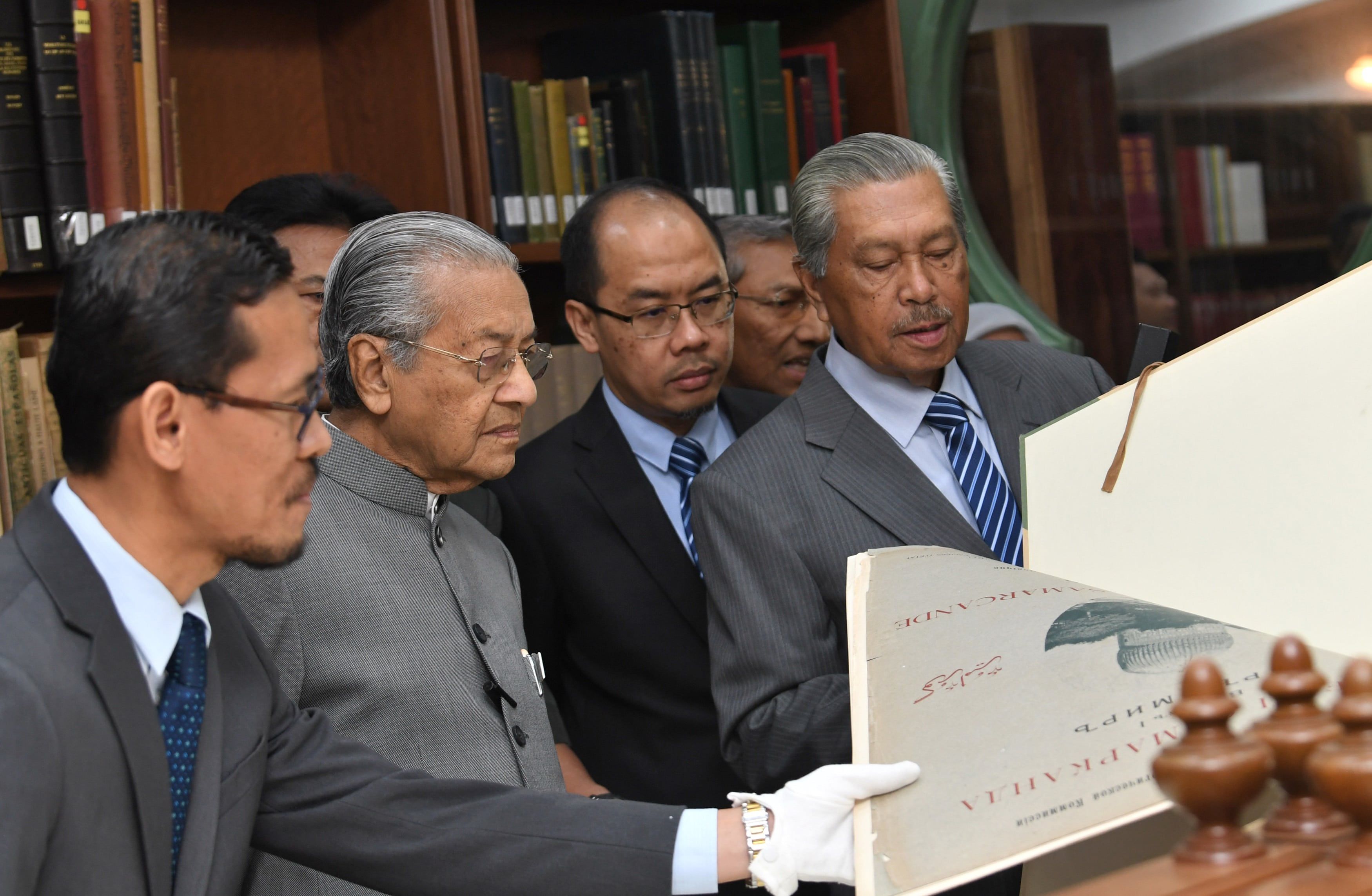 PM: Raih sokongan dunia hentikan penindasan terhadap umat Islam