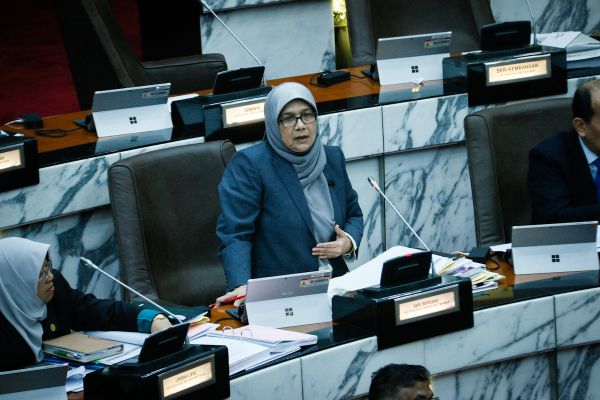 கைவிடப்பட்ட தாய்மார்களும் மாநில அரசு உதவிக்கு விண்ணப்பிக்கலாம்