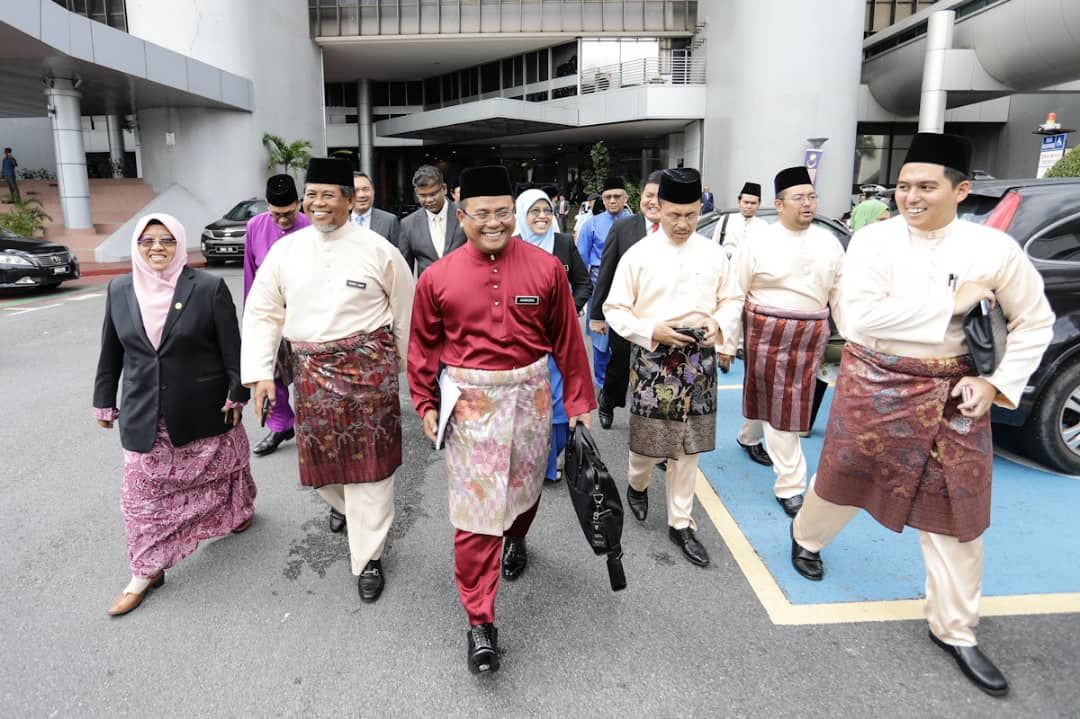 续办雪国际商业峰会  3000万推动商贸活动