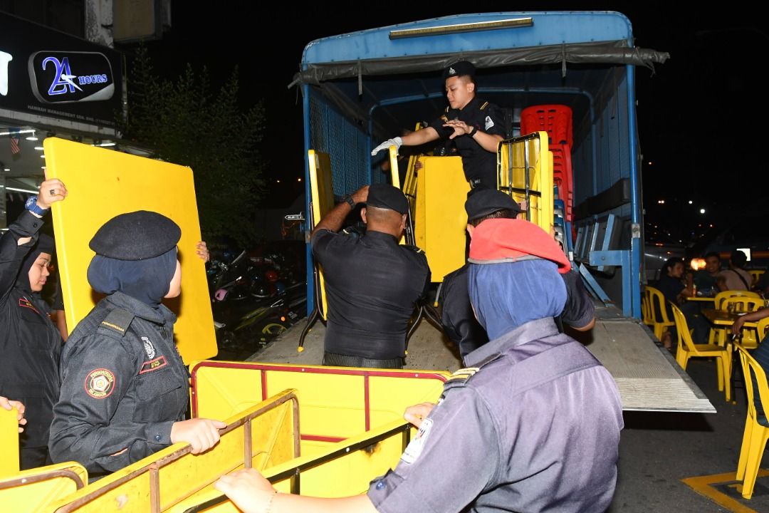 MPS sita peralatan restoran kacau ganggu parkir