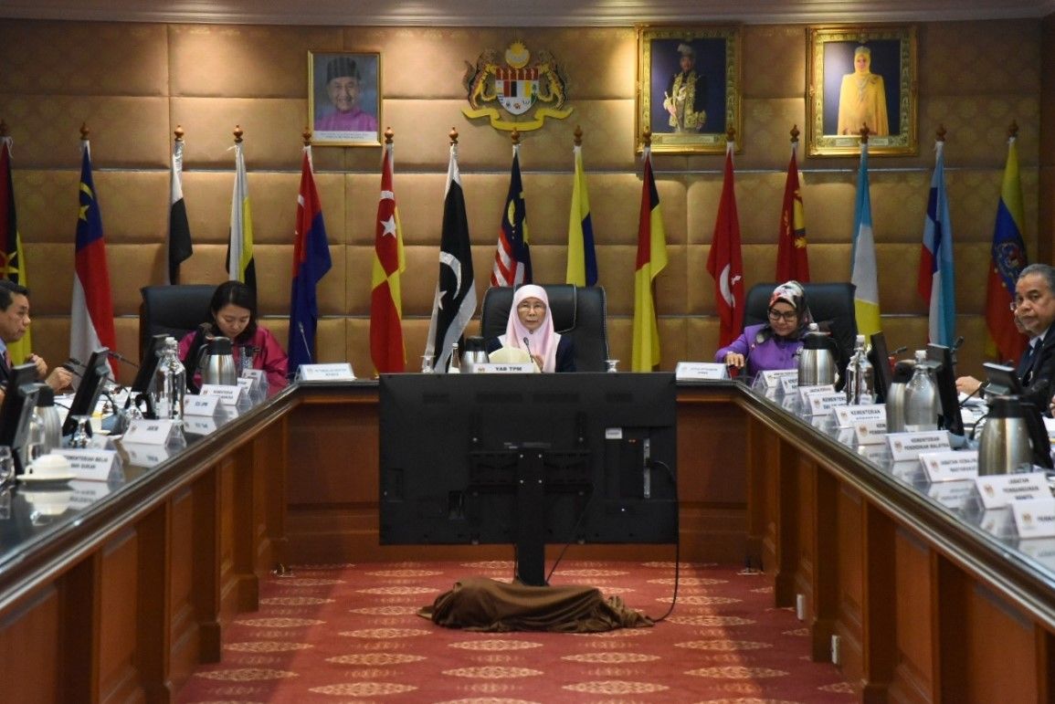 DPM chairs National Social Council meeting
