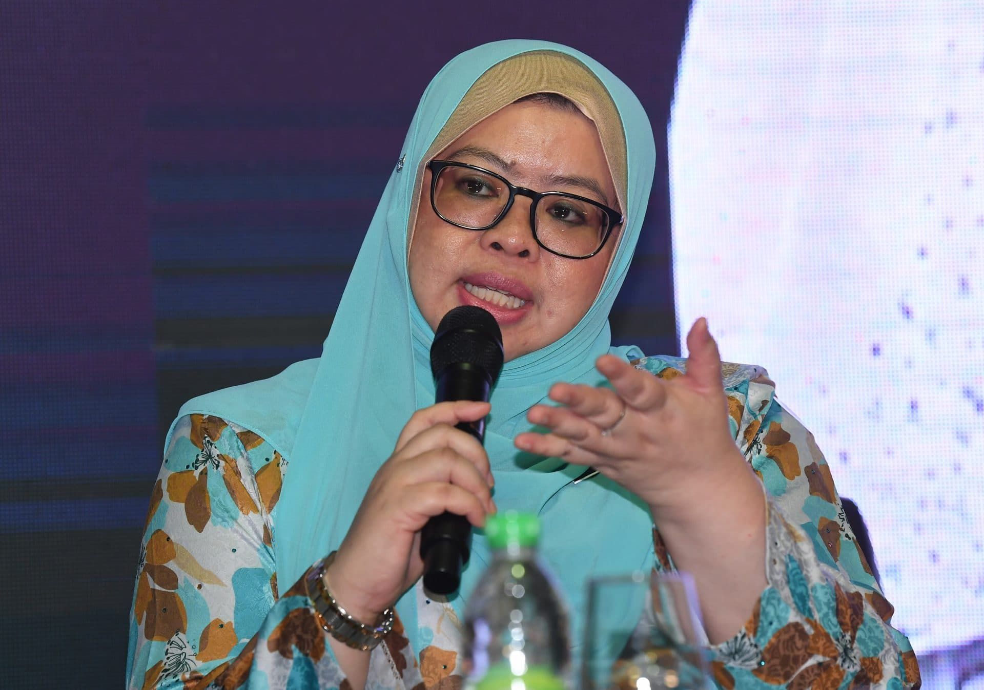 More urban to rural migration in 2018, says Rina Harun