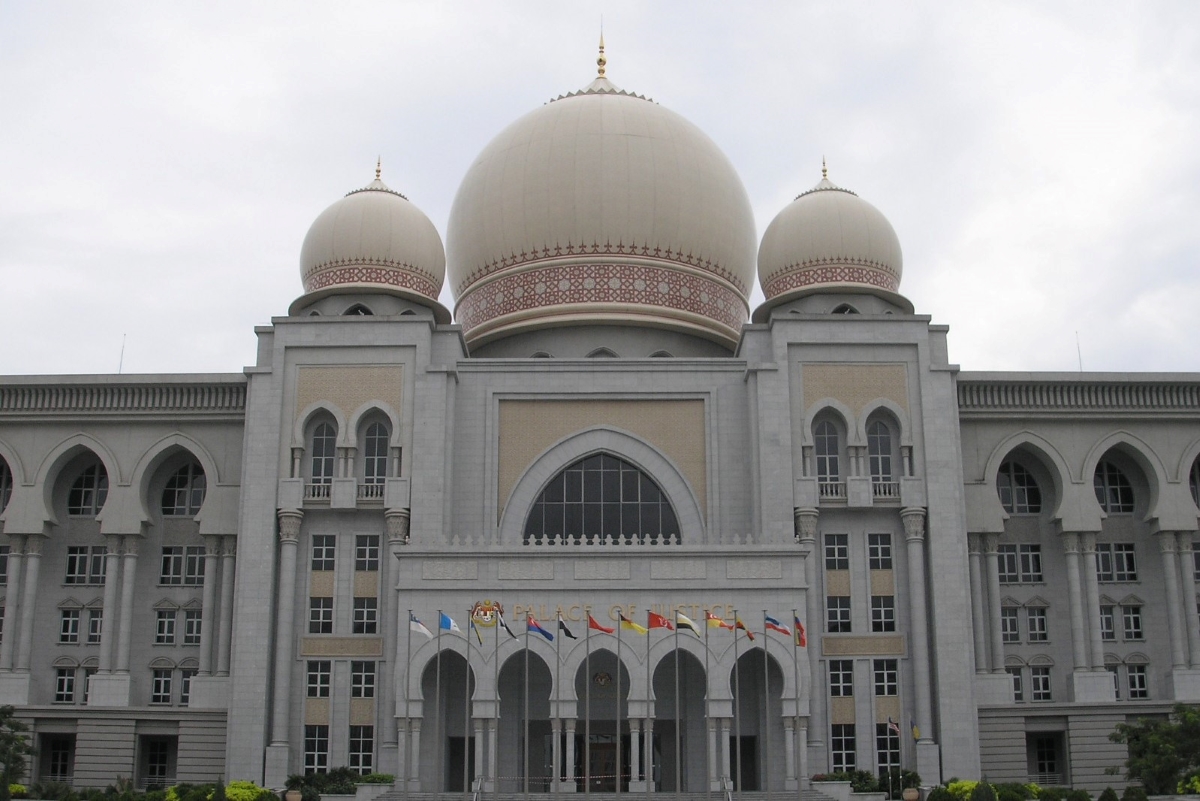 AG: Former AG agreed 'in principle' to consider deal proposed by Riza