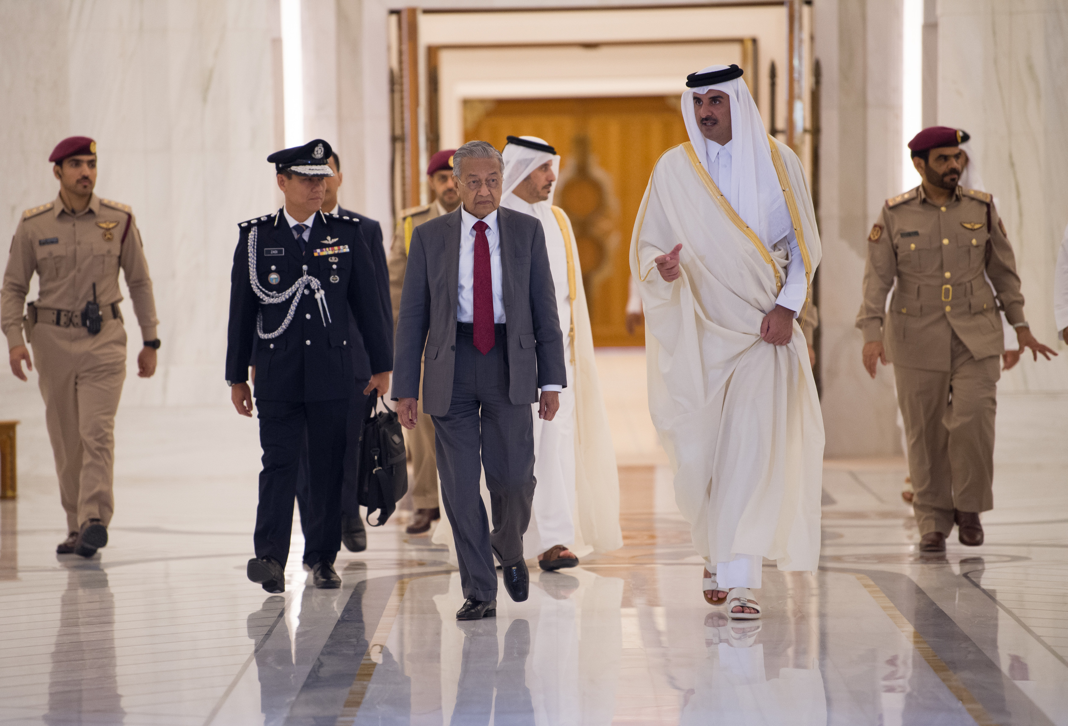 Emir Qatar berminat Sidang Kemuncak KL