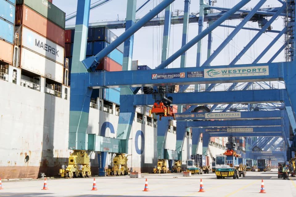 我国8月出口额达1413亿 雪州创47亿排全国第三