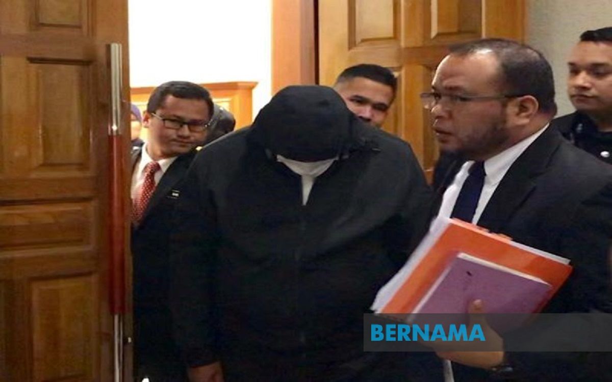 Majistret didakwa minta, terima rasuah