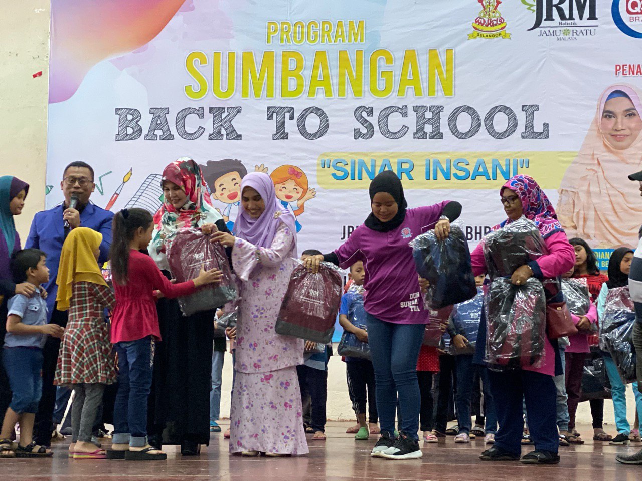 Masdiana-Jamu Ratu Malaya bantu 900 kanak-kanak