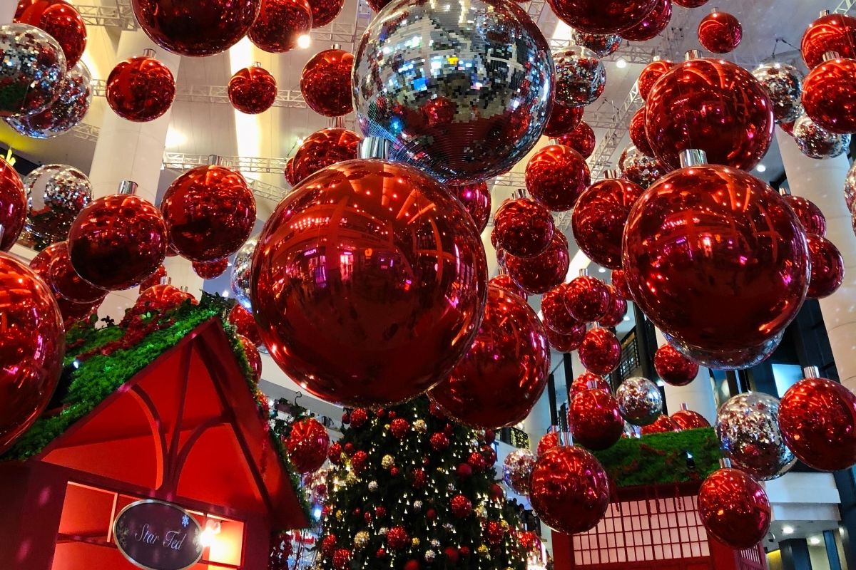 Modest Christmas celebration in KL