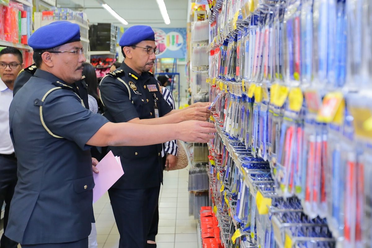 School items must be sold at reasonable prices