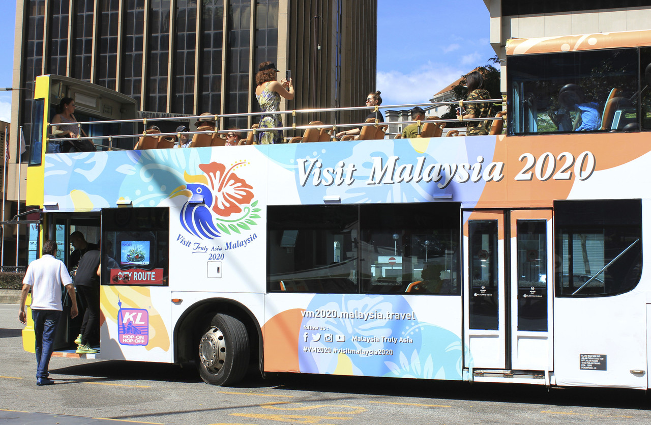 Malaysia's tourist expenditure losses to rise to RM165 bln in 2021