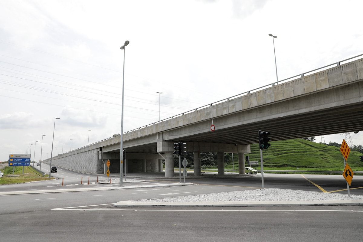 B49莫达达哈里路提升竣工  纾解5000居民塞车梦魇