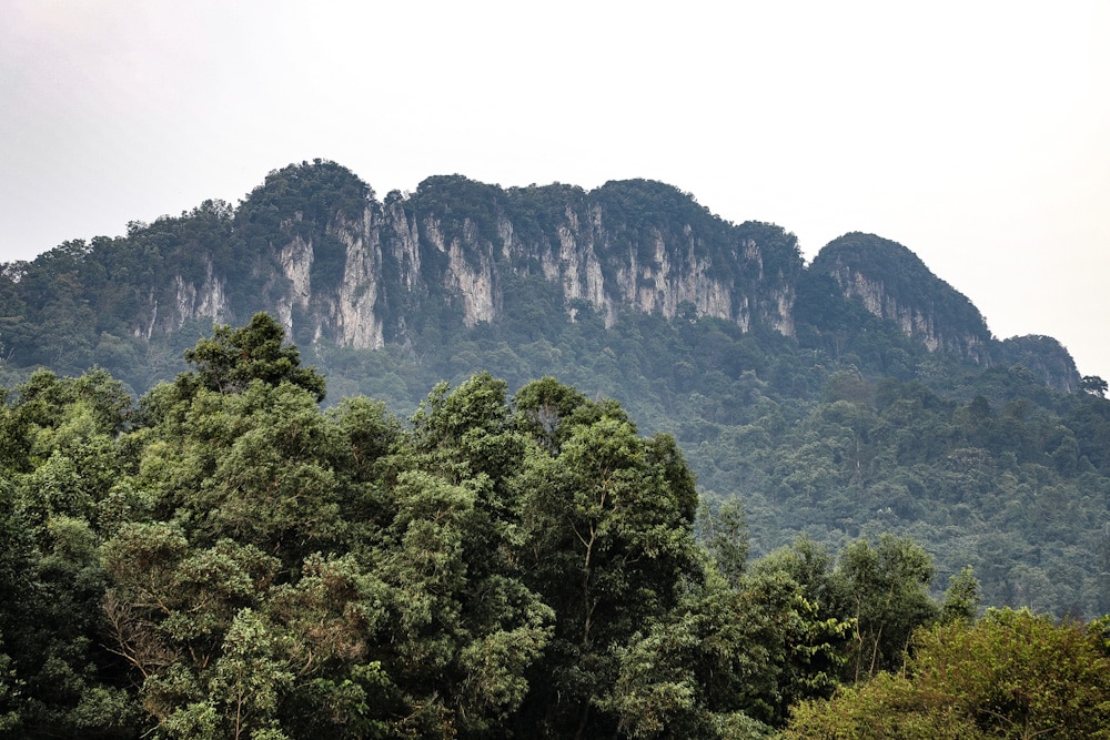 Ubah jajaran ECRL gugat peluang Permatang Kuarza Gombak diiktiraf Unesco