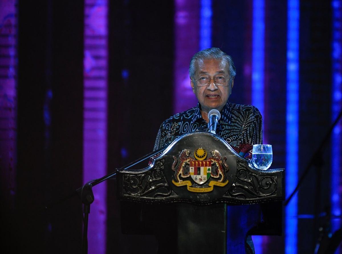 Dr M hopes 2020 brings greater prosperity to Malaysians