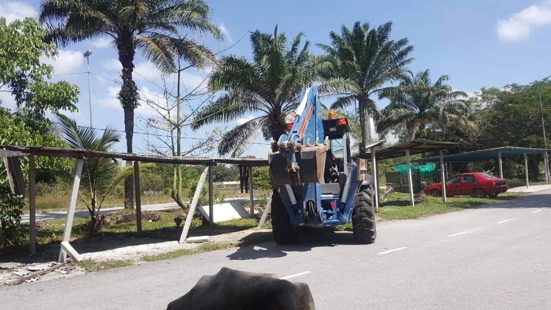 Garaj kereta haram diroboh selepas pemilik abai notis peringatan