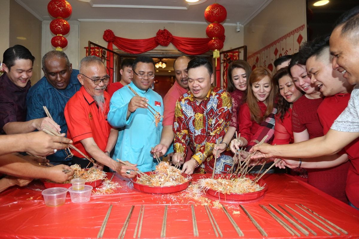 Perutusan Dato' Menteri Besar sempena Tahun Baru Cina