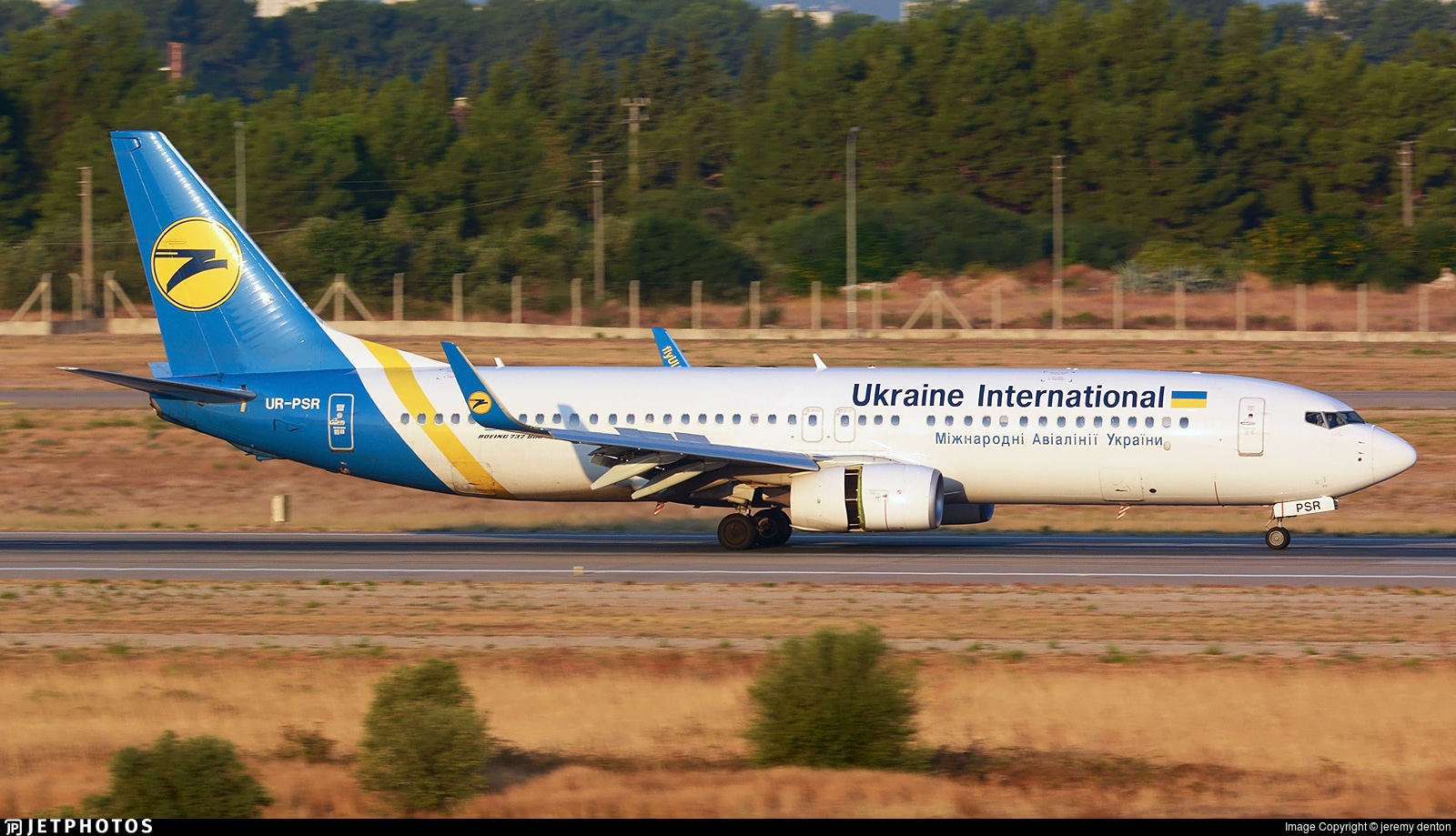 Pesawat Boeing 737-800 Ukraine bawa 180 terhempas berhampiran Tehran