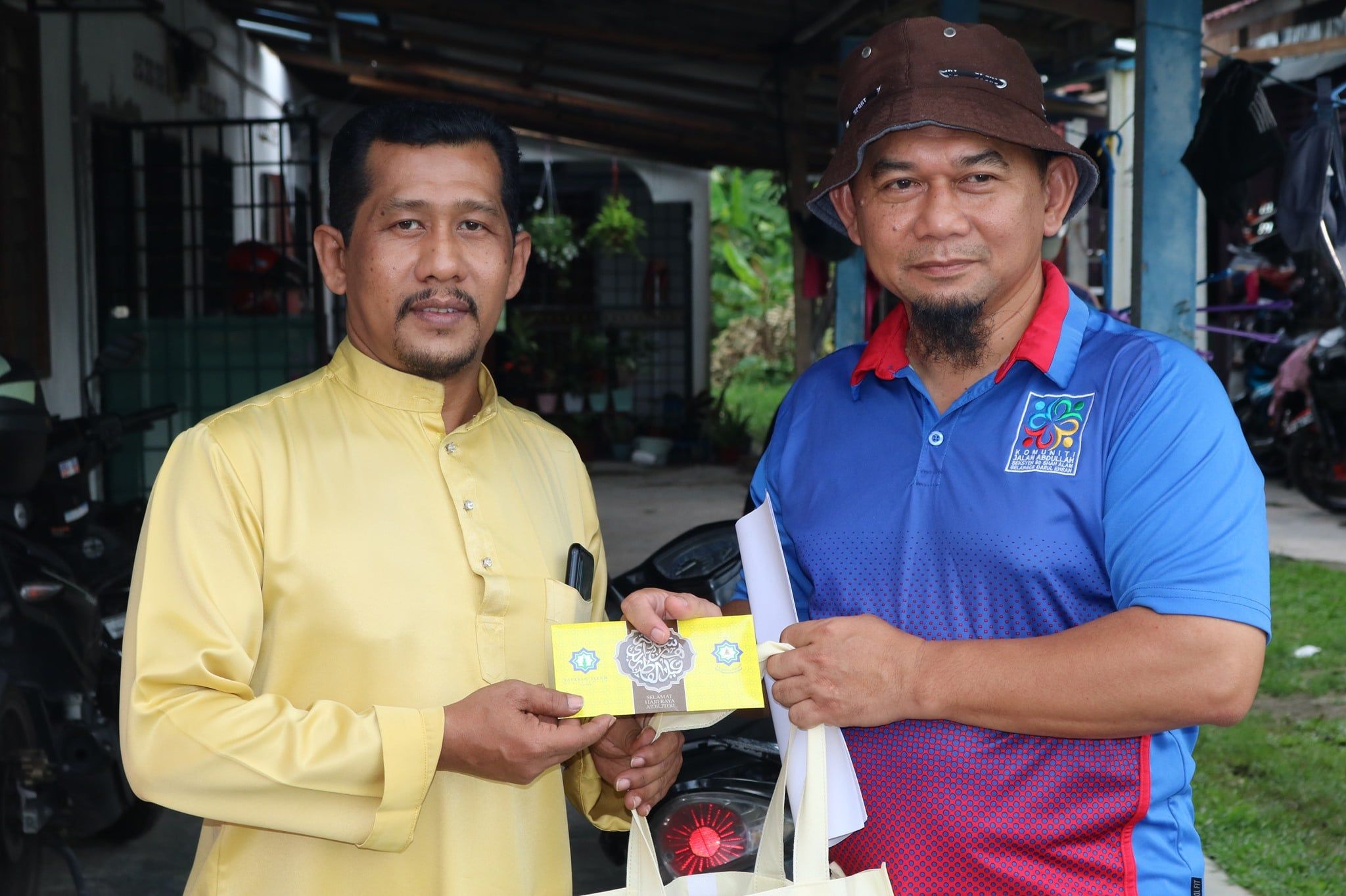 Yide bantu mangsa ribut Jalan Kebun