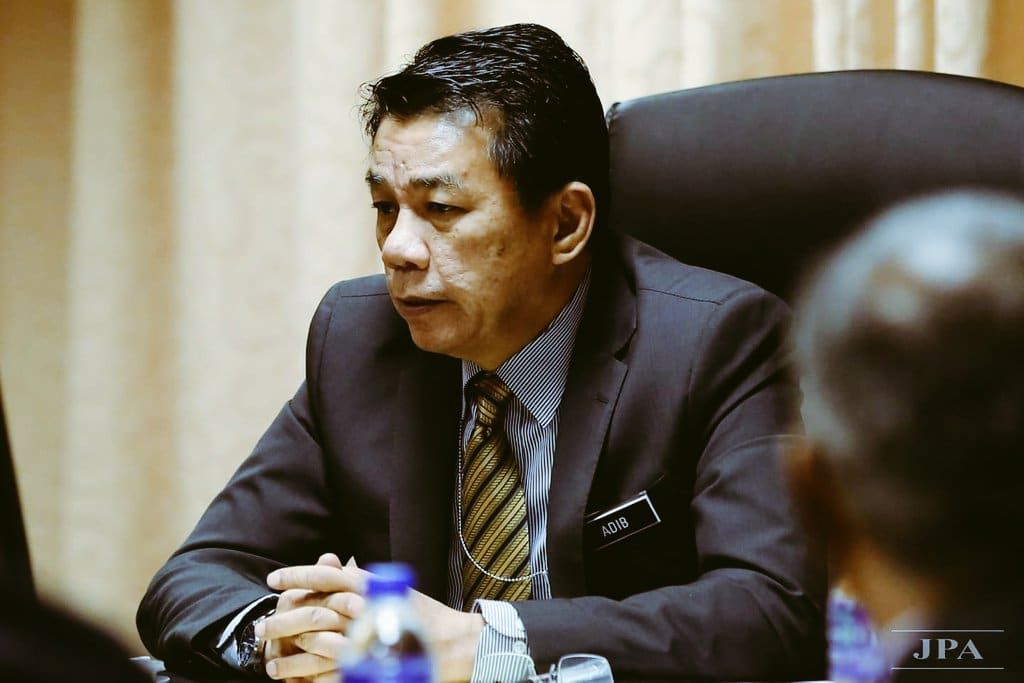 Penjawat awam dilarang hadir, terlibat perhimpunan politik