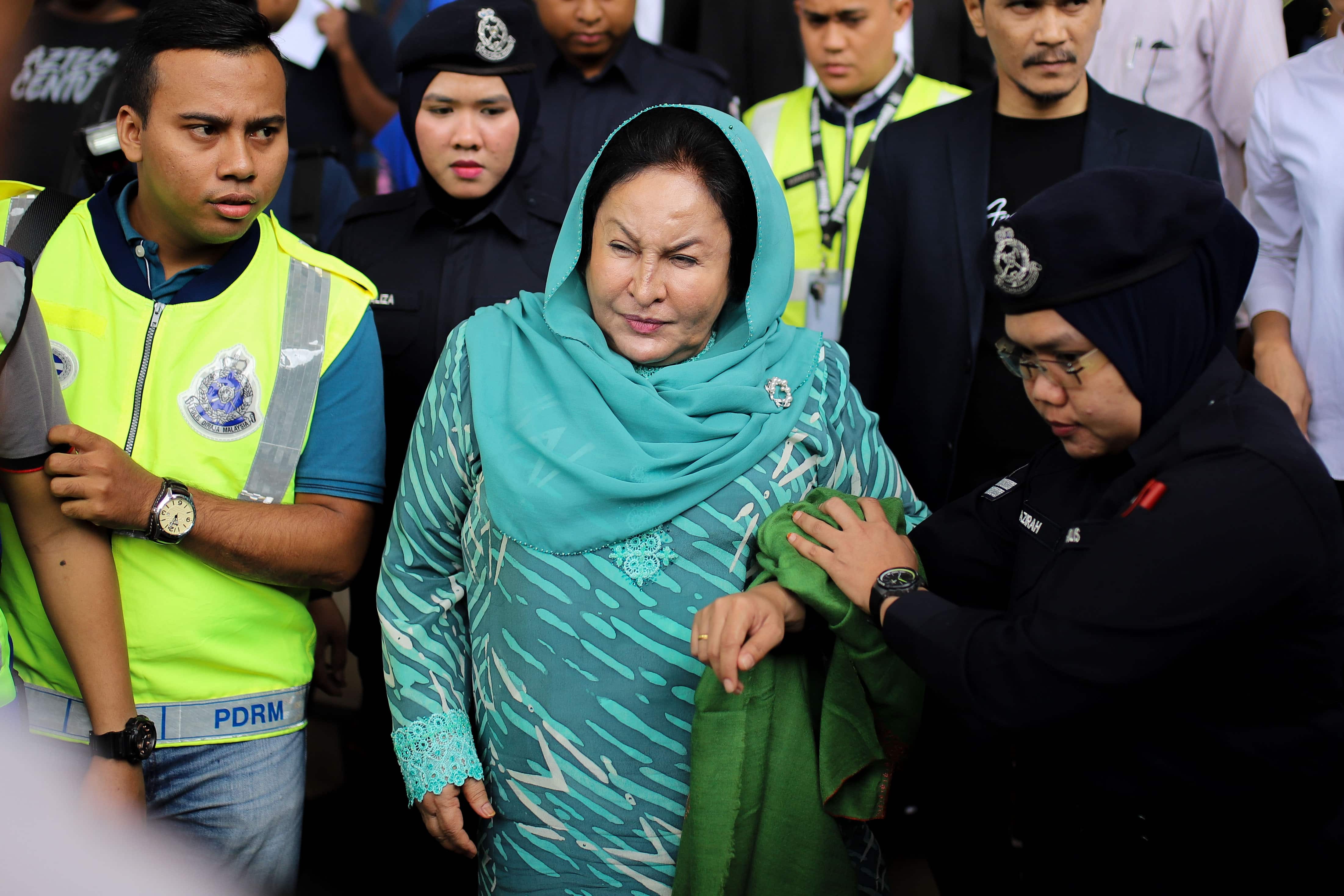 'Suka mengarah', Rosmah didakwa boleh pengaruhi keputusan kerajaan