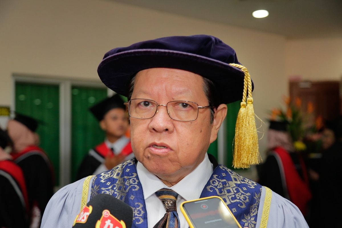 Selangor Business School graduates meets job market