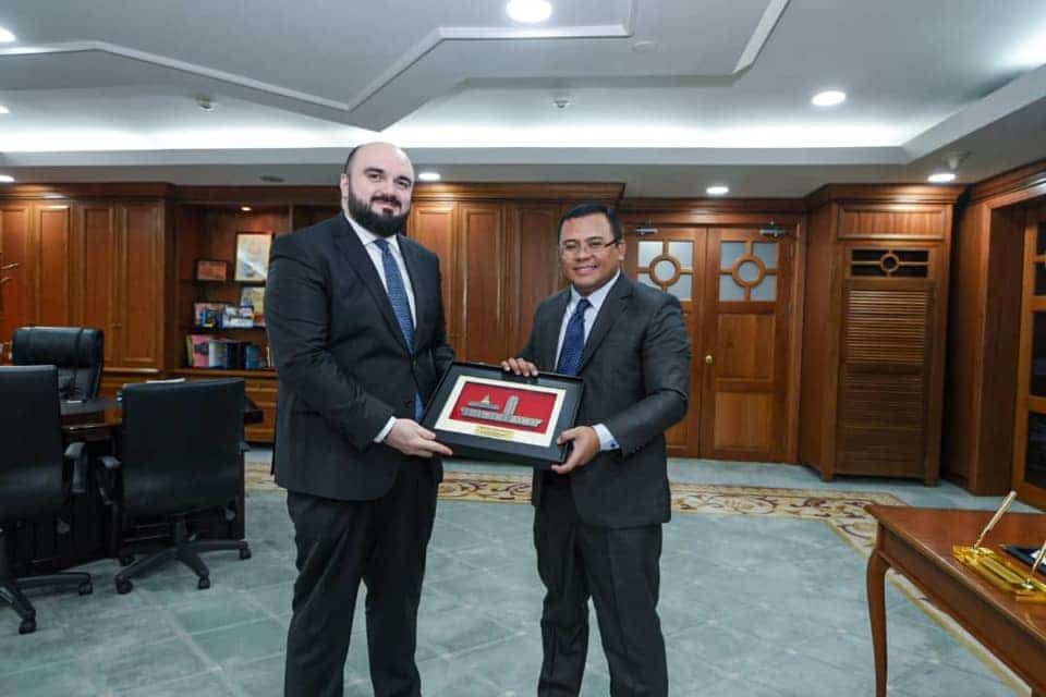 கொசோவா தூதருடன் மந்திரி பெசார் சந்திப்பு