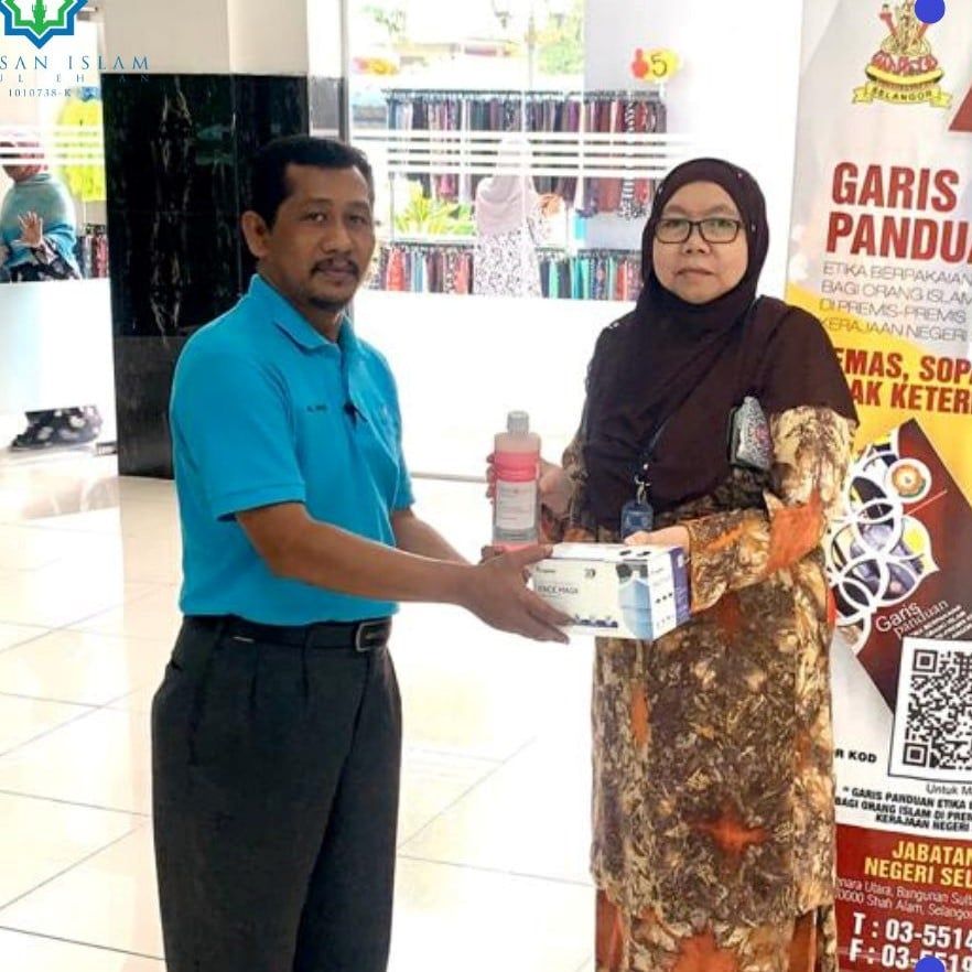 Covid-19: Yide edar topeng muka, pembersih tangan percuma