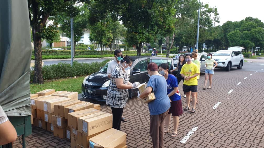 选区启动购蔬菜计划  黄思汉：助农民济弱势