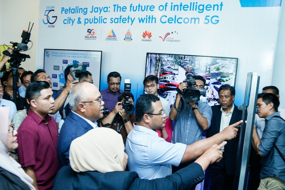 5县今年建1553新站点 大臣：扩大5G网络覆盖