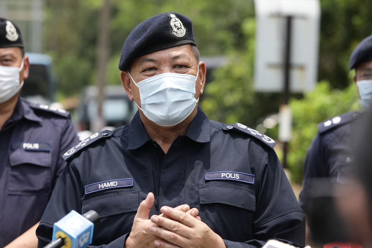 Polis guna dron pantau kawasan PKP Diperketatkan - KPN