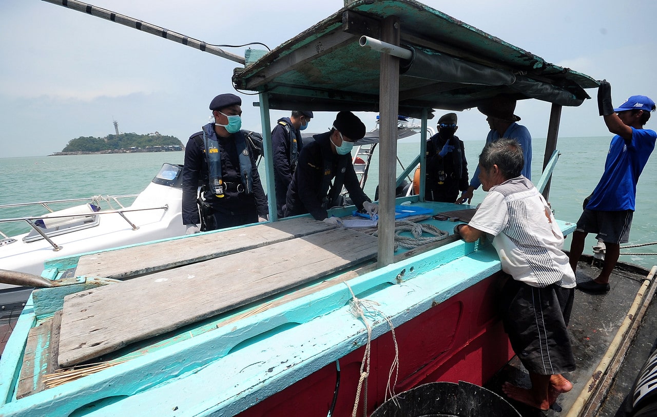 Kawalan kawasan sempadan perairan negara dipertingkat