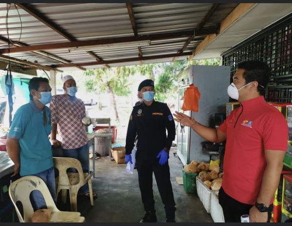 Empat kedai runcit di Kampung Tradisi Pulau Indah dibenar operasi