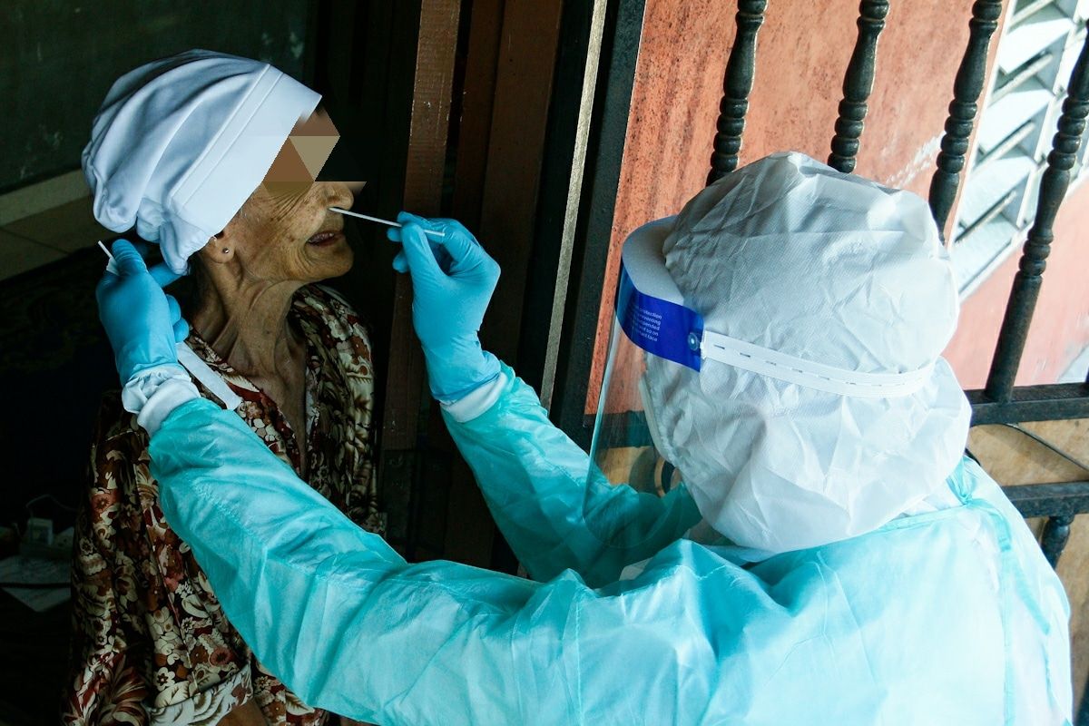 மந்திரி பெசார்: காரில் இருந்த வண்ணம் கோவிட்-19 பரிசோதனை; சிலாங்கூர் மாநிலம் ஒரு முன்னோடி !!!