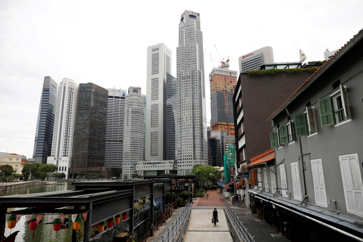 Singapore extends circuit breaker to June 1