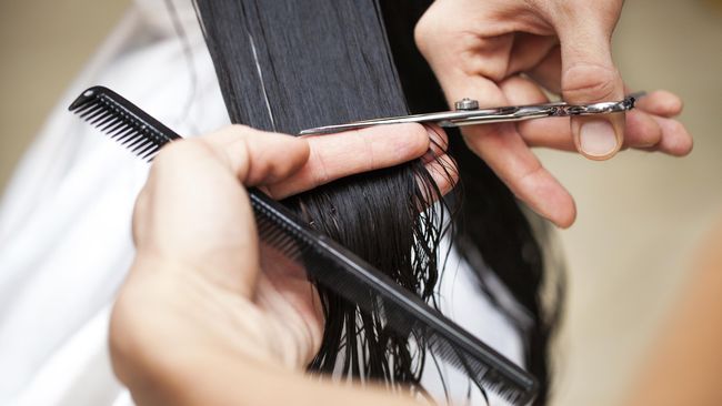 Khidmat gunting rambut ke rumah tak dibenarkan