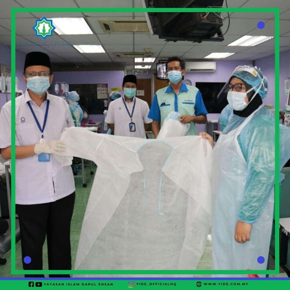 Yide sumbang sut khas kepada dua pusat dialisis