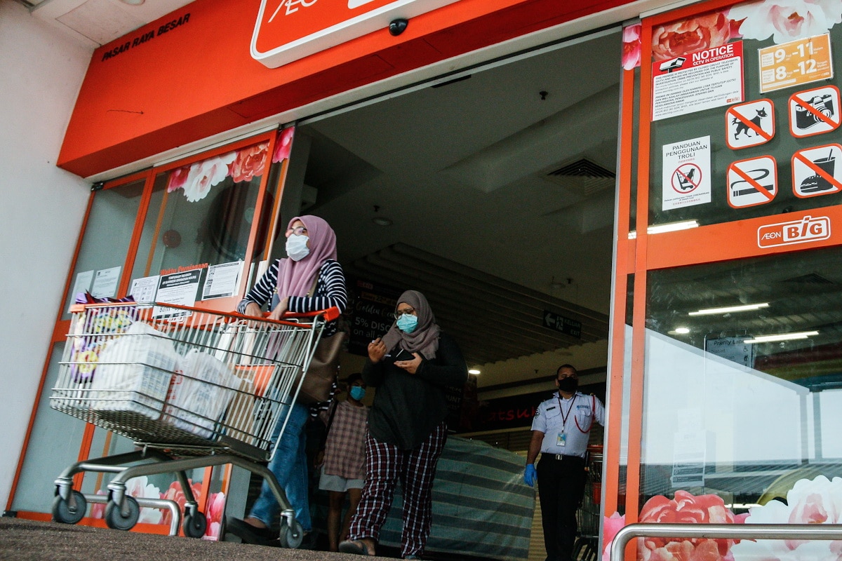 Premis tersenarai lokasi titik panas diarah tutup tiga hari