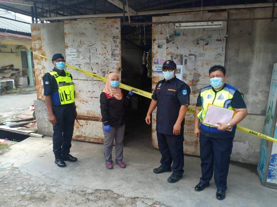 巴生市会查封7无牌店铺