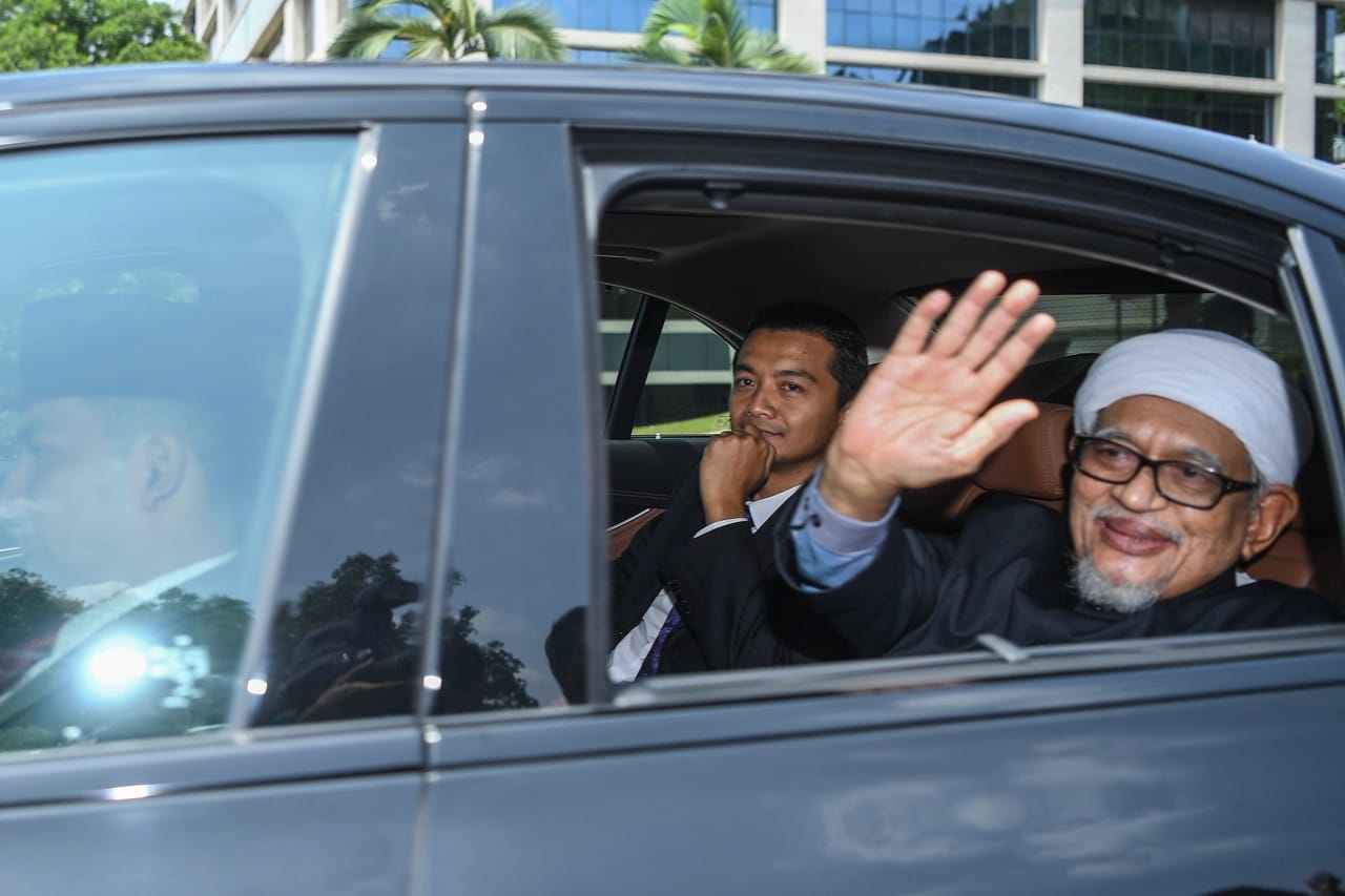 Hadi Awang dilantik Duta Khas Perdana Menteri ke Timur Tengah