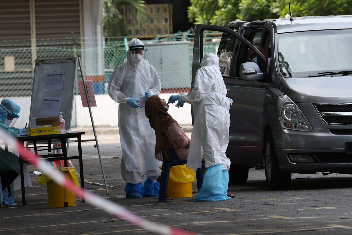 Six-month contract extension for medical, dentistry, pharmaceutical officers