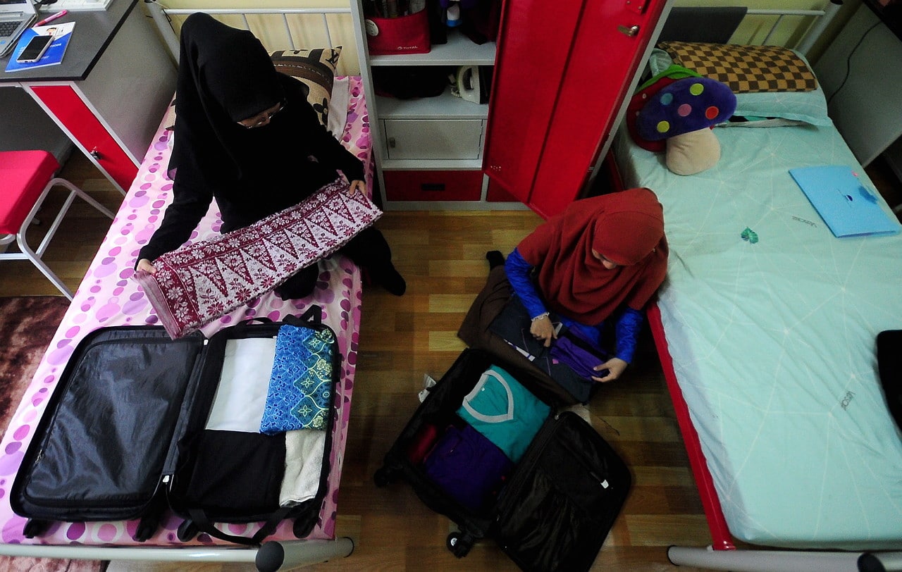Boleh jemput anak dari kampus, gerak dalam negeri sahaja
