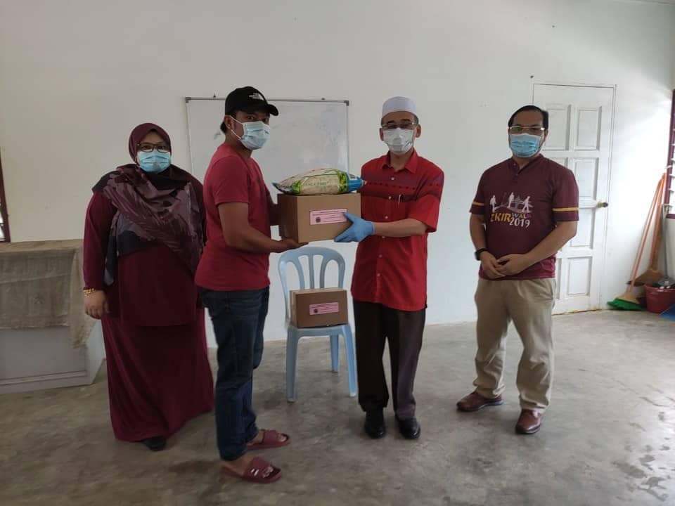 Jais bantu 400 Orang Asli terkesan PKP Bersyarat
